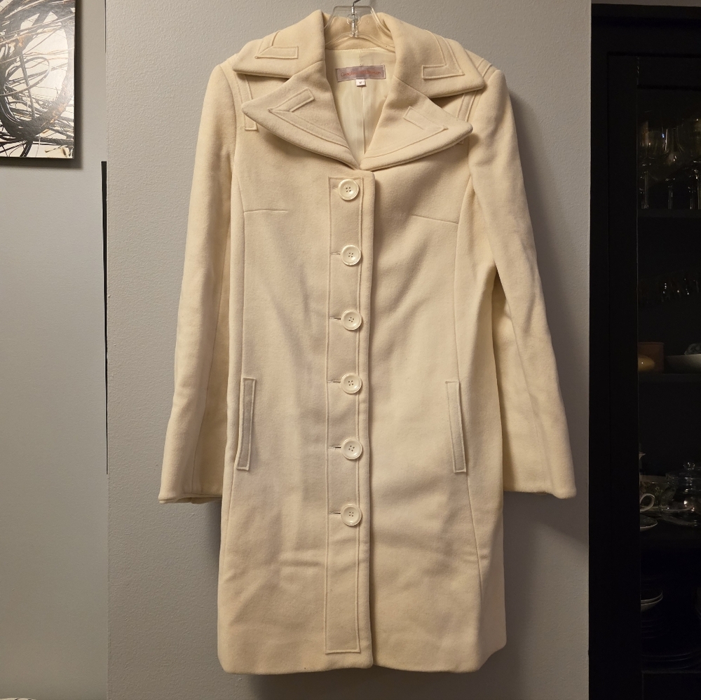Elegant Women's Cream Wool/Cashmere Coat